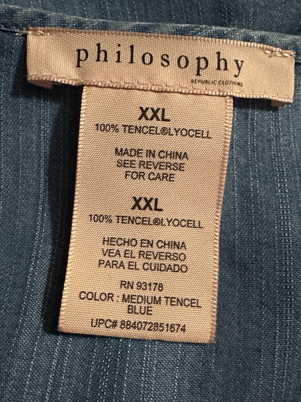 Philosophy Roll Tab Chambray Top - Picture 4 of 5